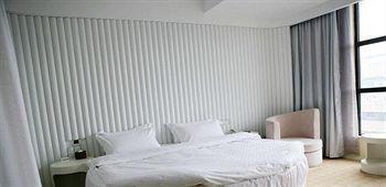 Zhengzhou Grenada Hotel Екстериор снимка